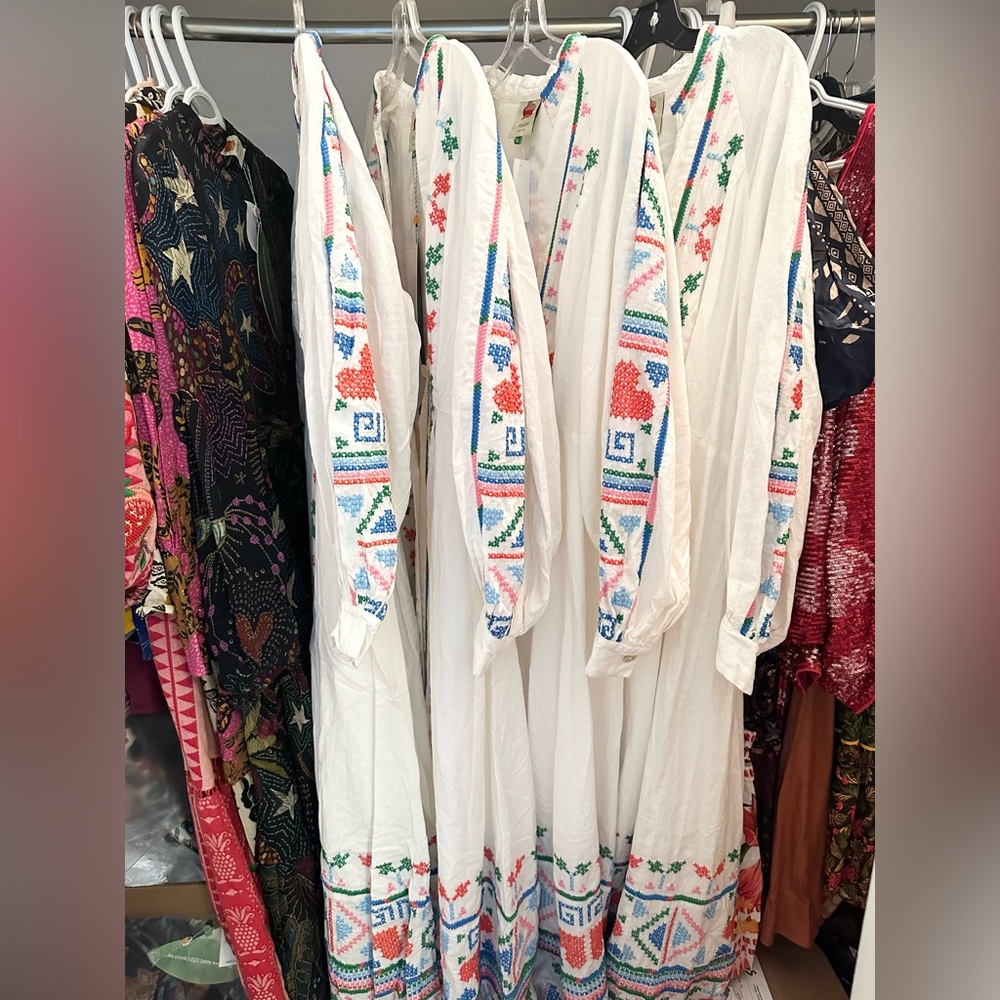 FARM Rio Embroidered White Maxi Dress with Multicolor Trim - Picture 11 of 16